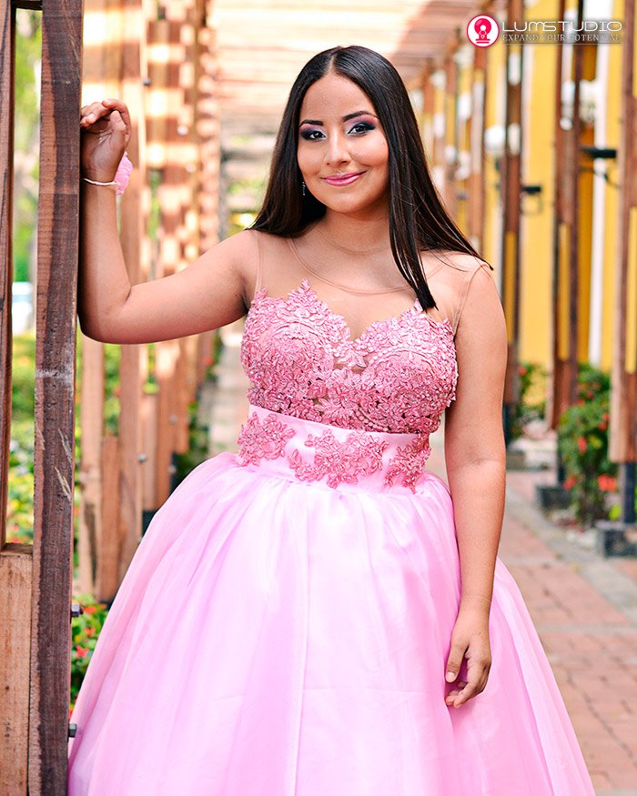 Foto Estudios a Quinceañeras en Barranquilla 3 Foto estudios para quinceaneras en barranquilla 5